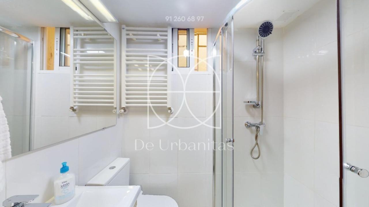 Cozy Apartment In Malasana For 4 Pax - Velarde Madrid Ngoại thất bức ảnh