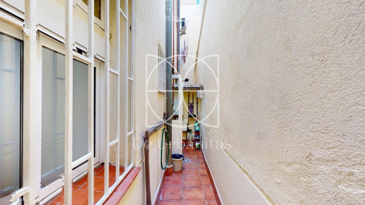 Cozy Apartment In Malasana For 4 Pax - Velarde Madrid Ngoại thất bức ảnh
